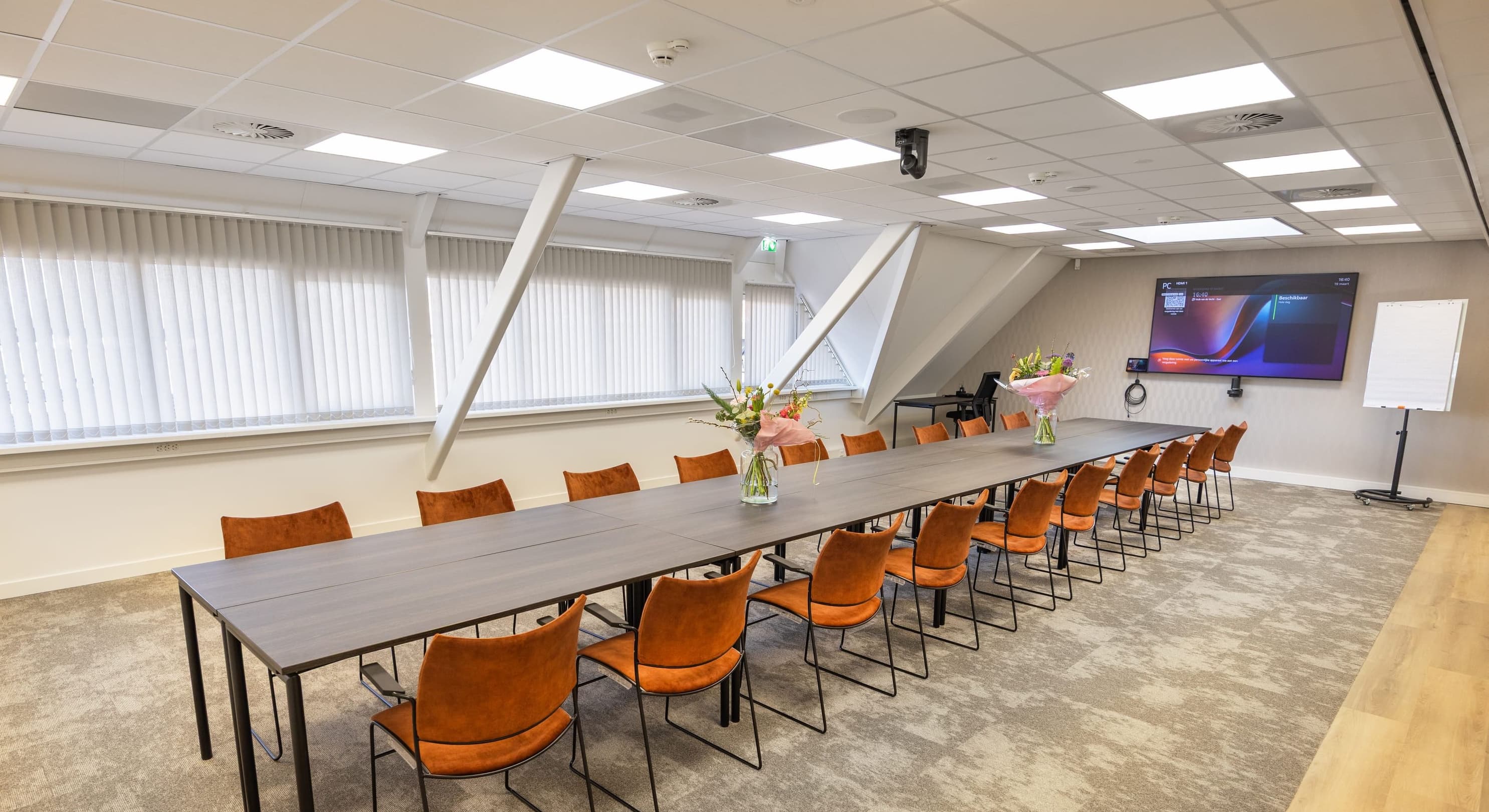 Huib van de Vecht zaal bij Mudde Kok FlexCentre
