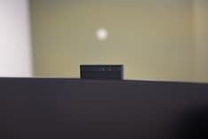 Ingebouwde camera in 34-inch monitor van Tante Cor kamer — Mudde Kok FlexCentre