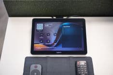Logitech bedieningstablet voor Microsoft Teams vergaderingen in Harry Frens cursusruimte — Mudde Kok FlexCentre