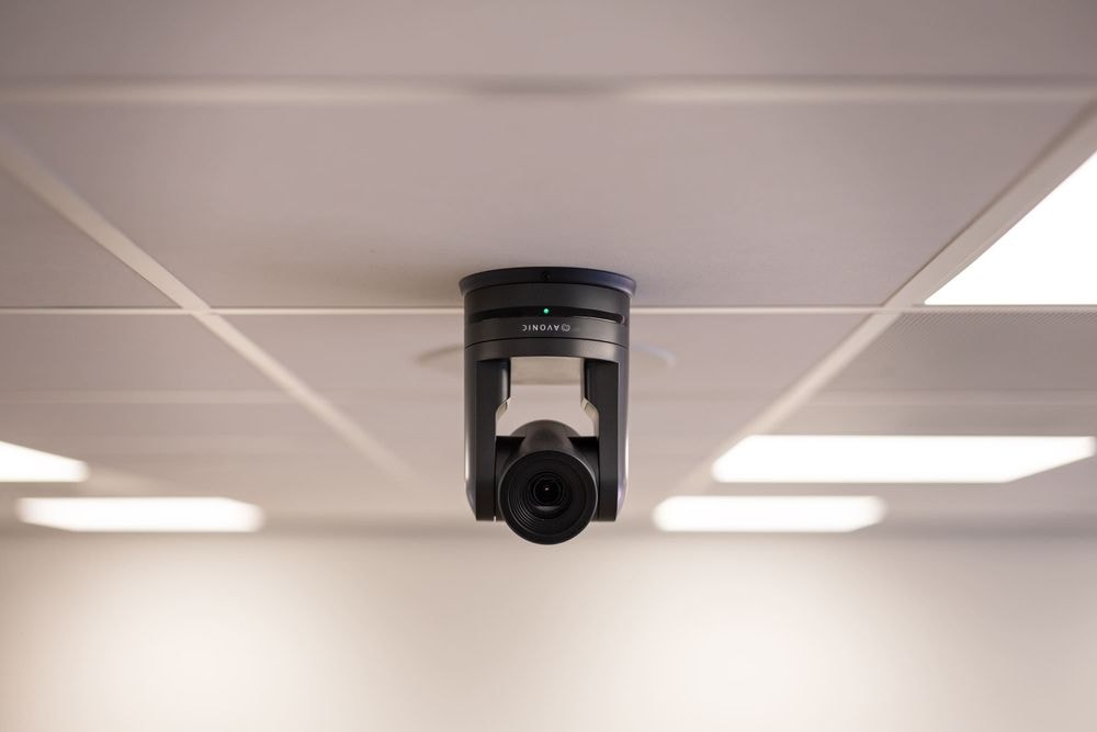 Presentatorcamera voor vergaderingen in Huib van de Vecht zaal — Mudde Kok FlexCentre